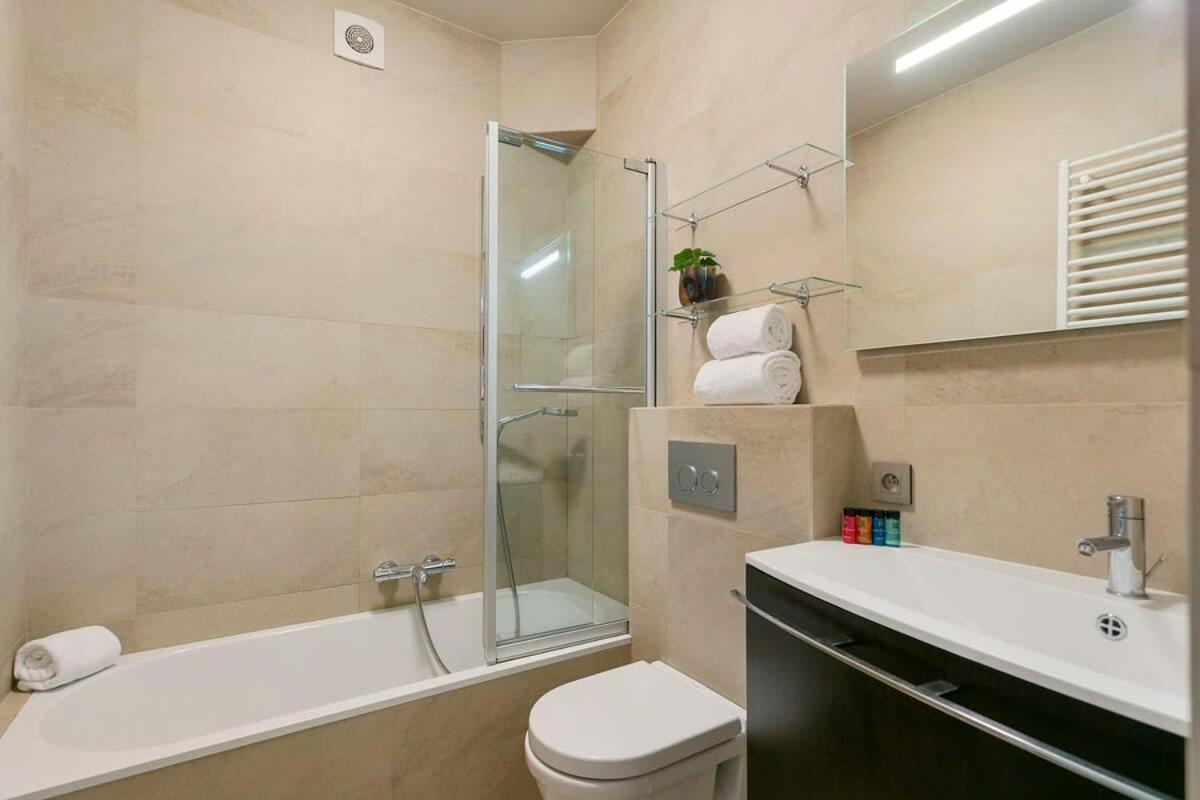 Huswell - Unique Apartment With Sea-View Near The Center นอคเคอ-เฮสท์ ภายนอก รูปภาพ